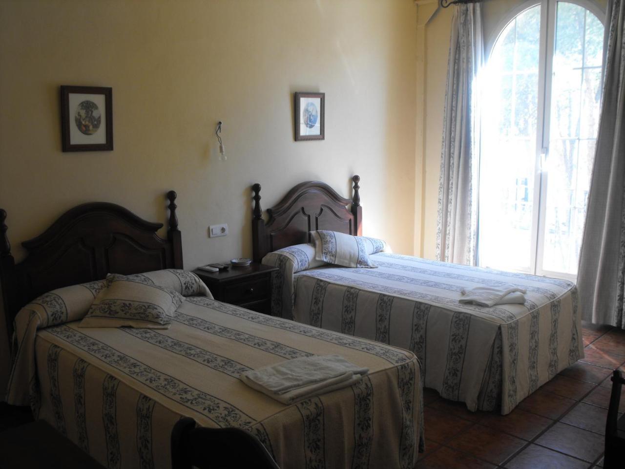 Hotel Hostal Nicol'S Luque Exteriér fotografie