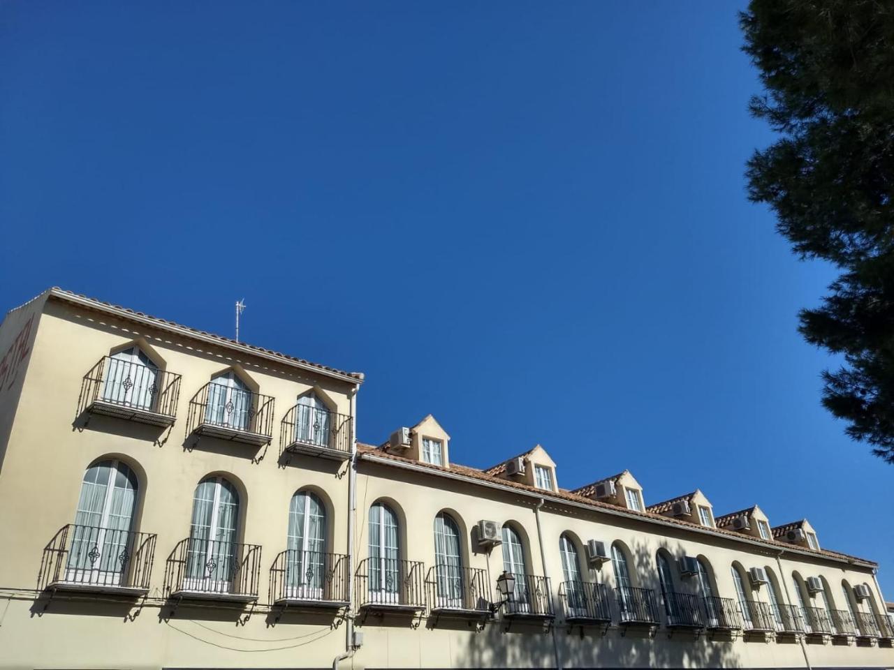 Hotel Hostal Nicol'S Luque Exteriér fotografie